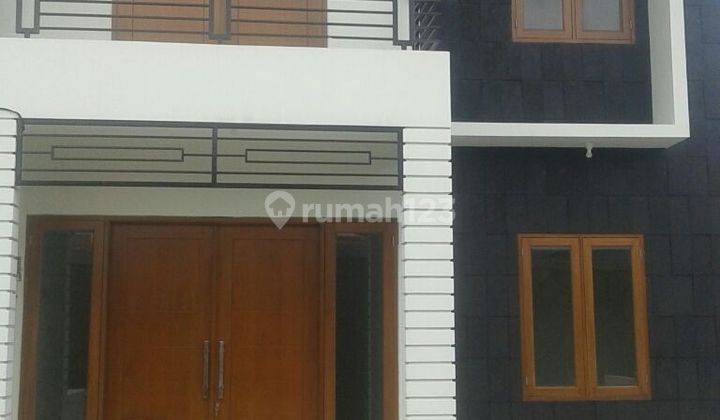 Rumah Luas Dalam Townhouse Cinere Harga Murah Banget 1