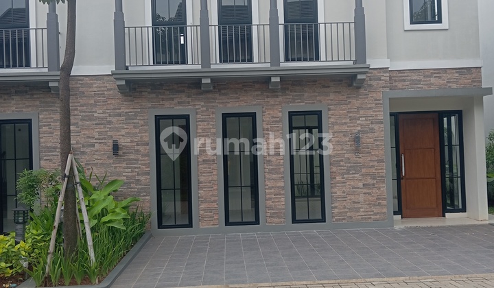 Cluster Resort Adjacent to Lebakbulus MRT and PIM 2