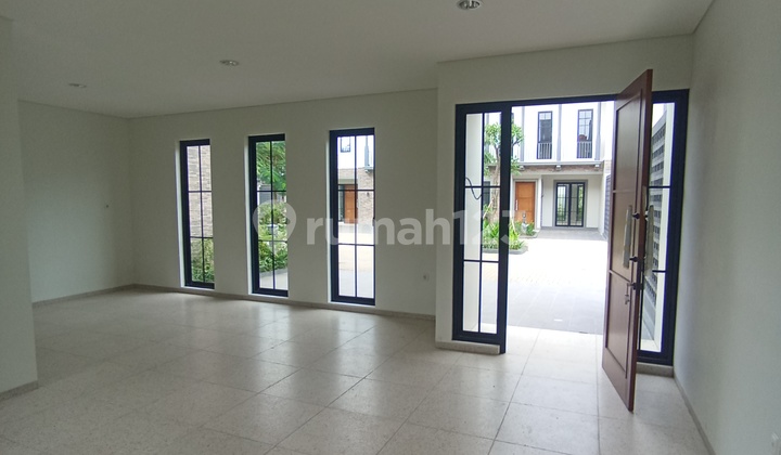 Most Affordable Beautiful House Adjacent to Lebakbulus MRT 2