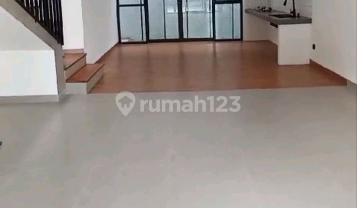 Rumah Siap Huni Aman Nyaman Dekat ke MRT Lebak Bulus 2