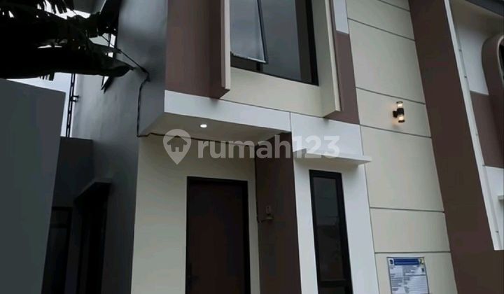 Rumah Strategis di Cirendeu 4 Kilo ke Mrtlebakbulus Rumah Strategis di Cirendeu 4 Kilo ke Mrtlebakbulus