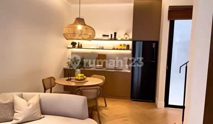 Beautiful House Attached to the Mall and Close to Lebakbulus 2