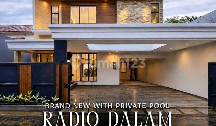 Luxury Home in Kebayoran Baru Adjacent to PIM and Blok M