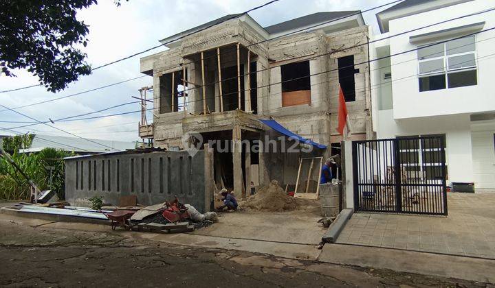 Rumah Posisi Hook Luas Mewah Nempel Jaksel 1