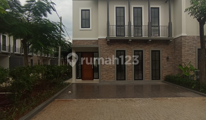 Rumah Siap Huni Hanya 10 Menit Menuju MRT Lebakbulus Rumah Siap Huni Hanya 10 Menit Menuju MRT Lebakbulus