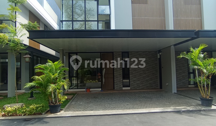 Rumah Rooftop Termewah Nempel MRT Lebak Bulus