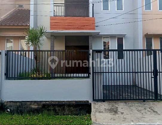 Rumah Luas Dalam Komplek Paling Mewah Cinere Nempel Lebakbulus