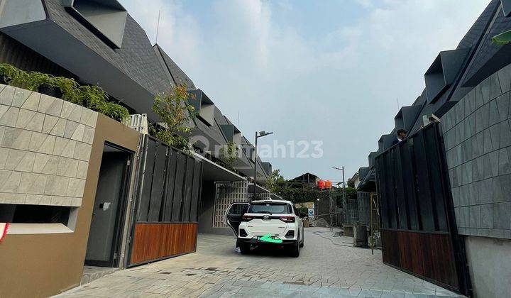 Rumah Siap Huni 10 Menit Ke Mrt Fatmawati Dan Tol 1