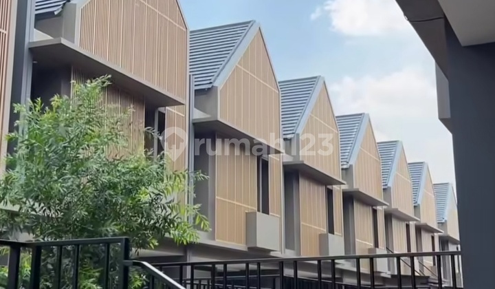 Rumah Semi Furnished Mewah Jaksel Ini Tanpa DP Loh ? Rumah Semi Furnished Mewah Jaksel Ini Tanpa DP Loh ?