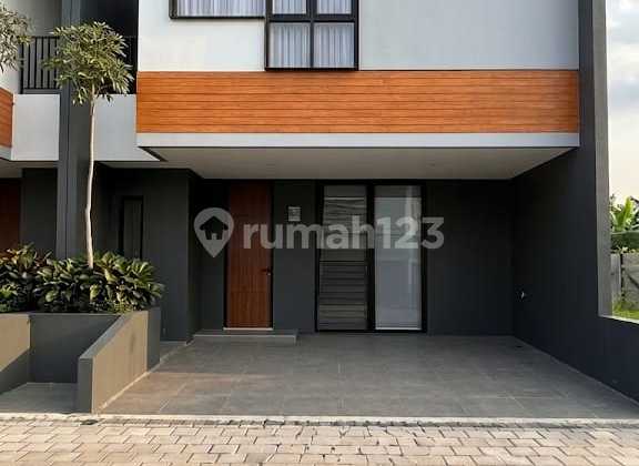 Rumah Cantik Luas 5 Menit ke Mall The Park Sawangan Rumah Cantik Luas 5 Menit ke Mall The Park Sawangan
