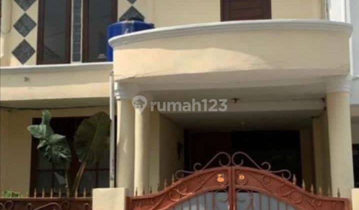 Dijual Rumah Siap Huni Dekat Stasiun Kereta Di Bintaro 1