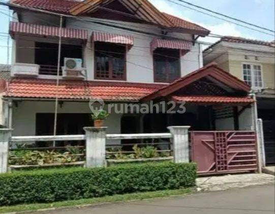 Dijual Rumah Siap Huni Dekat Stasiun Kereta Di Bintaro 1