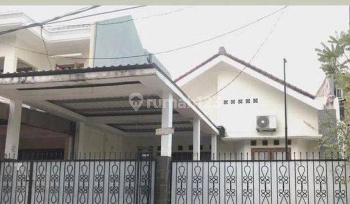 Rumah Siap Huni Dekat Stasiun Kereta Di Bintaro 1