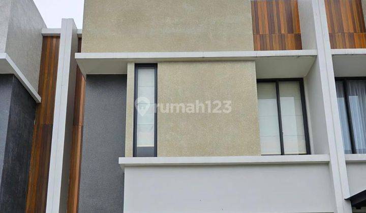 Dijual Rumah Minimalis Lokasi Dekat Stasiun Kereta Di bintaro 2