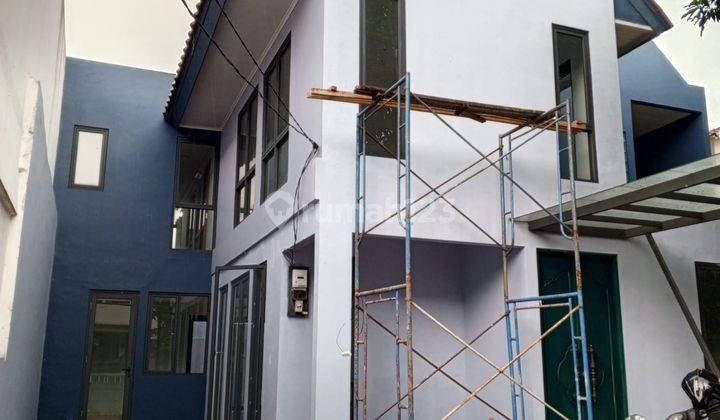  Rumah Unfurnished Siap Huni Dekat Stasiun Kereta Di Bintaro 1