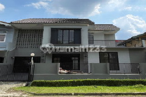 Rumah Bagus Baru Renovasi Dekat Akses Krl Dan Mall Bintaro