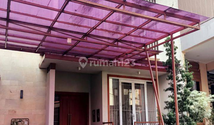 Rumah Furnished Siap Huni Akses Dekat Pintu Tol Di Bsd 1