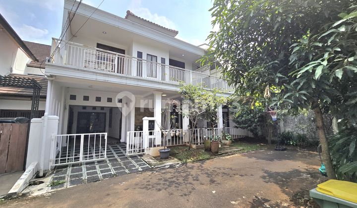 House in Front of the Park in Bintaro Cluster, Semi-Furnished, Near Toll Access
