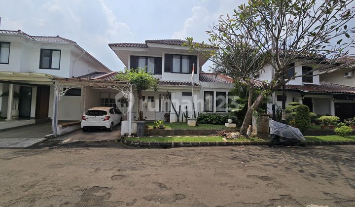 Rumah Dua Lantai Siap Huni di Cluster Bintaro Dekat Akses Tol