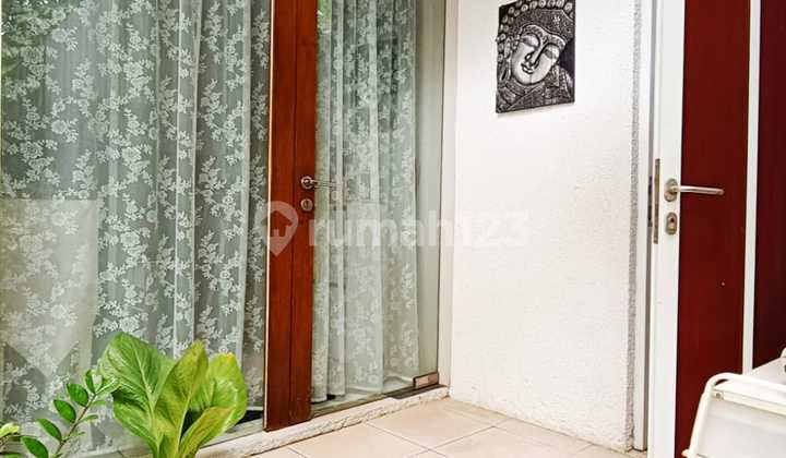 Rumah Bagus SHM di Cluster Dekat Pintu Tol Veteran