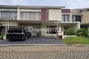 House in a Cluster Near Toll Road Access and Mall in Bintaro
