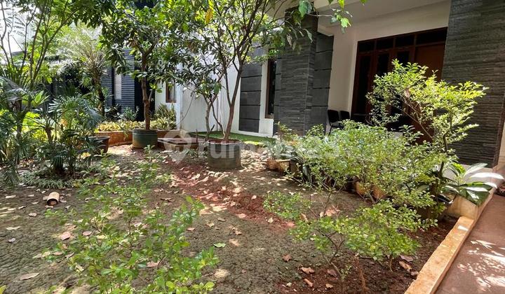 Furnished House in Bintaro Wide Road Cluster Near KRL Station