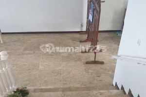Rumah Siap Huni di Cluster Bintaro Dekat Tol dan Stasiun KRL Rumah Siap Huni di Cluster Bintaro Dekat Tol dan Stasiun KRL