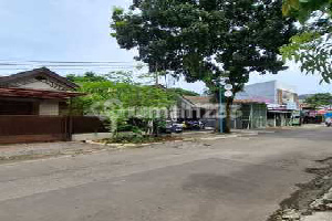 House Suitable for Business, Roadside Location Near BSD Toll Access