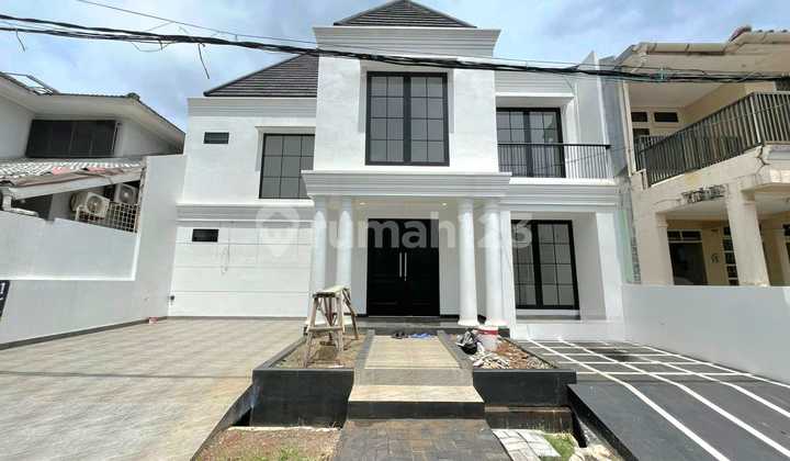 Rumah American Clasic Dekat Stasiun KRL dan Akses Tol Bintaro