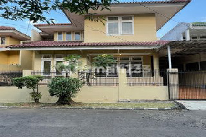 Rumah di Cluster Dekat Berbagai Fasilitas Umum Bintaro