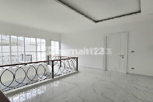 House With Swimming Pool Near Toll Road and KRL Access in Bintaro