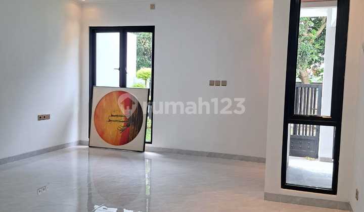 Rumah 2 Lantai Bebas Banjir di Cluster Dekat Tol Graha Bintaro 2