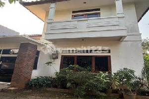 Rumah Cocok Untuk Kost Atau Kantor Lokasi Pinggir Jalan Cilandak 2