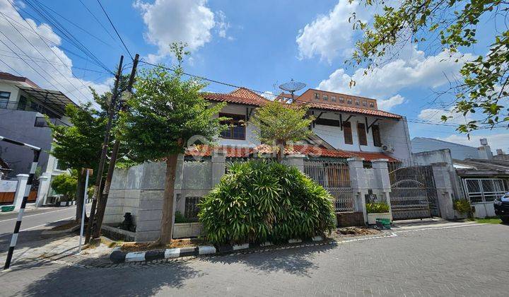 Jual Rumah Mewah Dikawasan Elit Di Solobaru Lingkungan Nyaman  2