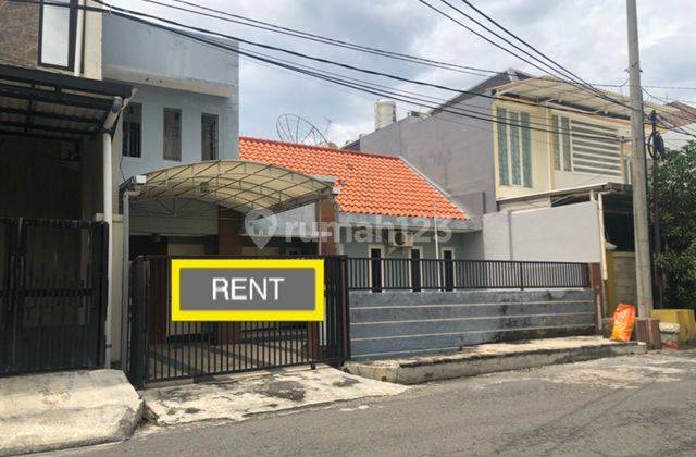 Disewakan Rumah Furnished di Nginden Intan 1