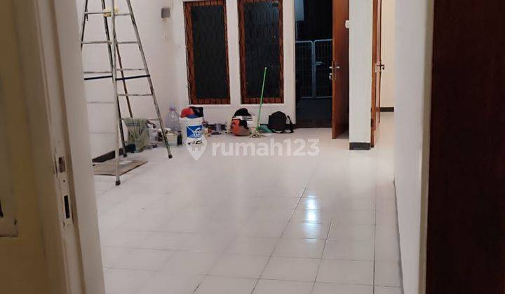 Dijual Rumah Minimalis di Wisma Mukti 2