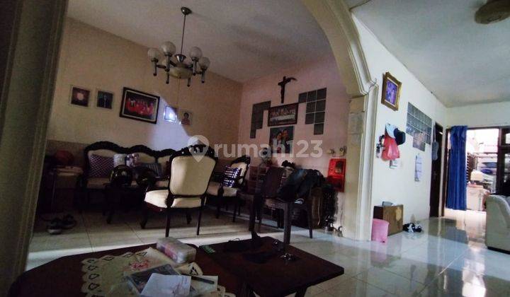 Rumah Baratajaya Lt160 Siap Huni Strategis di Surabaya 1