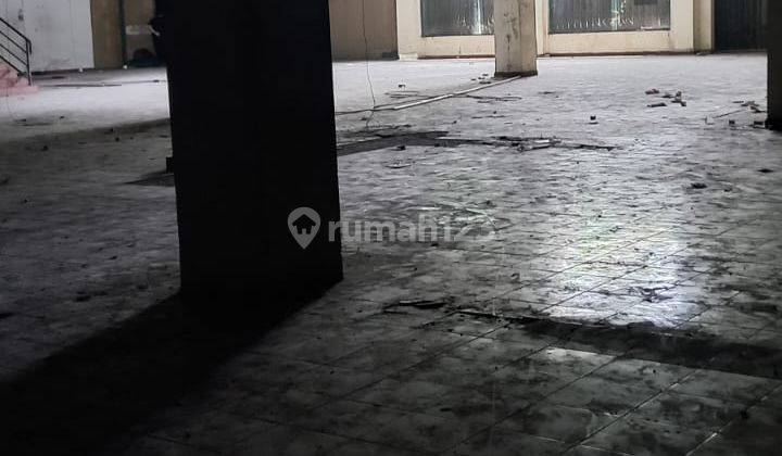 Dijual Ex Supermarket di Jalan Raya Gatot Subroto, Tangerang 1