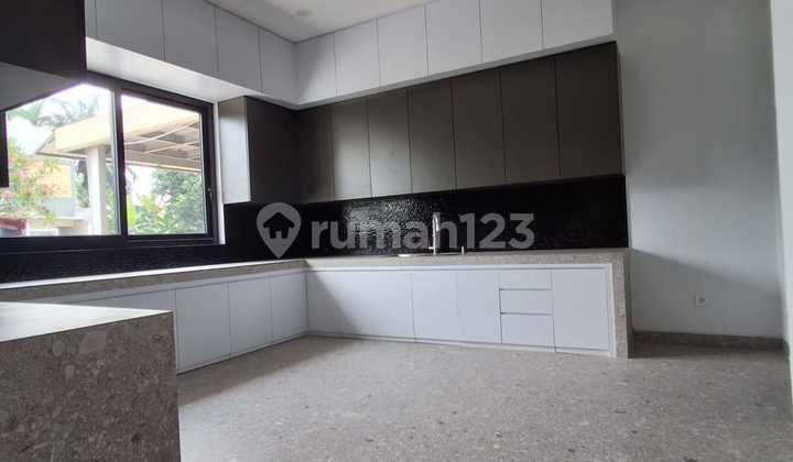 DIJUAL RUMAH HOEK MEWAH MODERN DI SUTERA FLAMBOYAN ALAM SUTERA 2