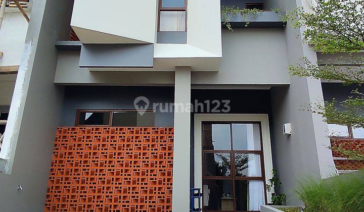 Rumah 2 Lantai Desain Modern Tropis Di Sawangan Depok 1