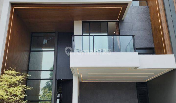 Rumah 3 Lantai Dengan Lift Di Sawangan,Depok 1