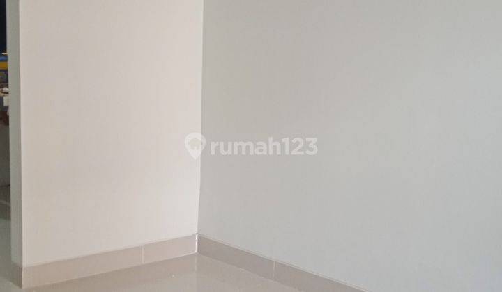 Rumah 2 Lantai Skandinavian Dekat Tol Pamulang  2