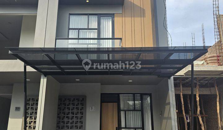 Rumah Scandinavian Elegant Dekat Tol Pamulang, Pondok Petir Depok 1