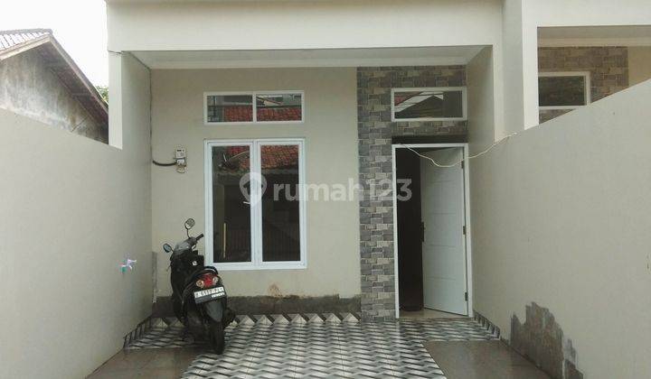 Rumah Cantik Murah 2 Lantai Di Cilangkap Jakarta Timur  1