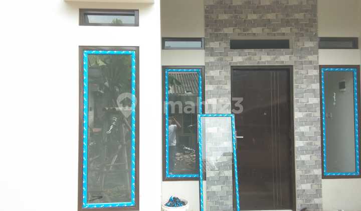 Rumah Akses Motor Di Jln Cilangkap Baru