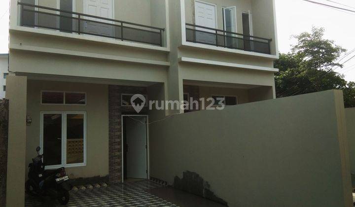 Rumah Cantik Murah 2 Lantai Di Cilangkap Jakarta Timur  2