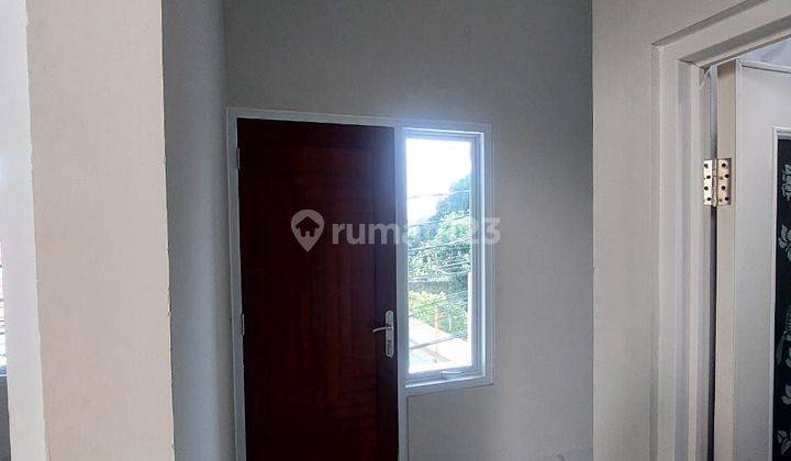 Rumah 2 Lantai Non Cluster Di Munjul Jakarta Timur  2