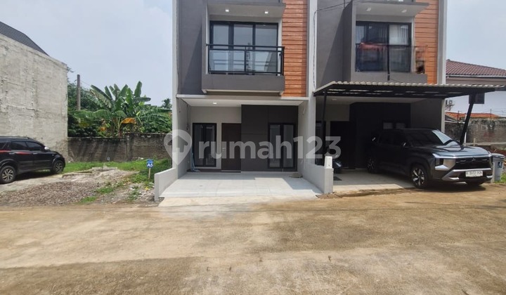 Rumah Siap Huni Di Dalam Cluster Dekat Ke Lrt Dan Pintu Tol Cibubur Jakarta Timur 2