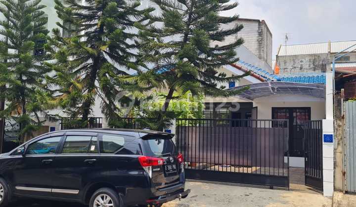 Rumah Bersih Bersinar Di Taman Pulo, Cakung Penggilingan Rumah Bersih Bersinar Di Taman Pulo, Cakung Penggilingan