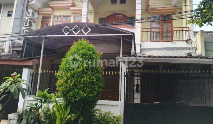Rumah Mulus Manis Jual Murah Di Billymoon, Pondok Kelapa, Duren Sawit
